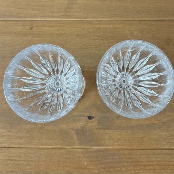 Mikasa Park Lane  goblets in perfect condition.Set of two glasses. - Picture 3 of 3